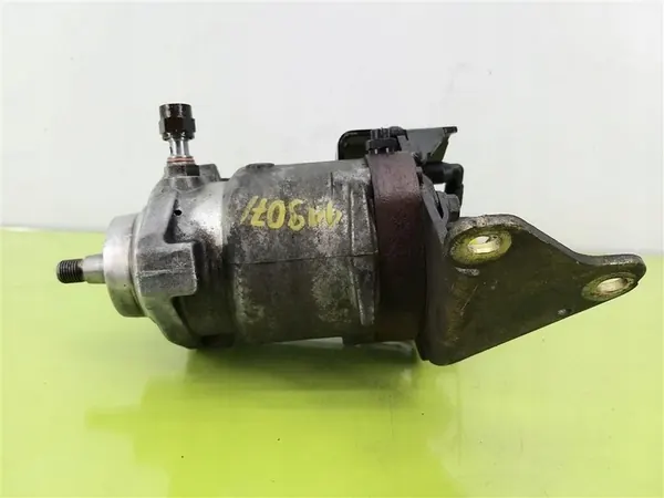 Bomba de combustível Ford Mondeo Mk3 2000-2007 2.0 TDCI OEM 9303108A image 1
