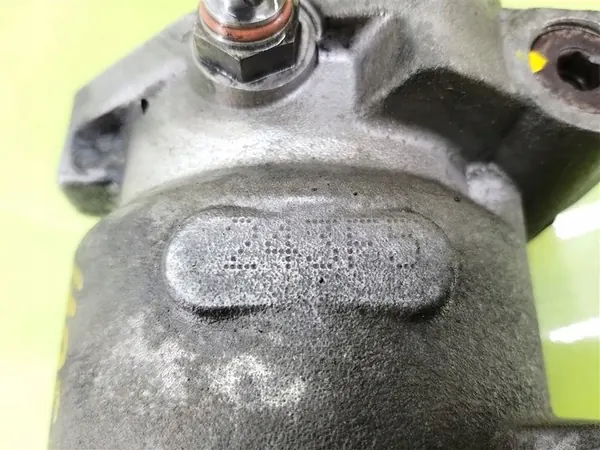 Bomba de combustível Ford Mondeo Mk3 2000-2007 2.0 TDCI OEM 9303108A image 5