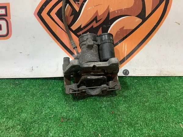 Vasen takajarrusatula Jaguar F-Pace X761 GX73-2B512AA image 6