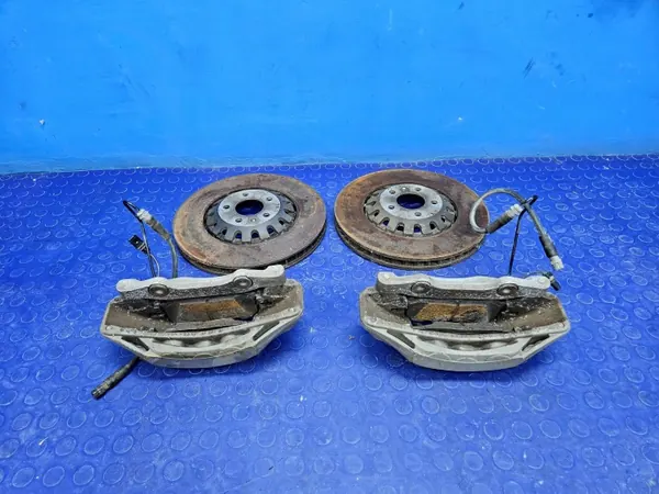 Audi E-Tron 55 voorremklauwen OEM 4KE615105T image 4