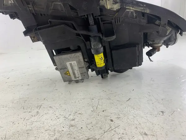 Farol Esquerdo BMW E46 LIFT XENON 02-05 image 10