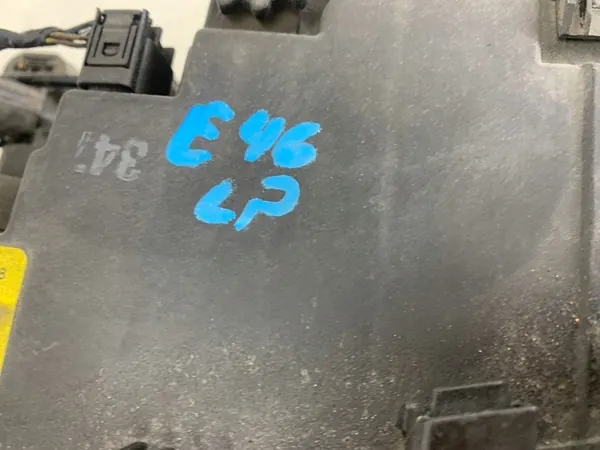 Farol Esquerdo BMW E46 LIFT XENON 02-05 image 6