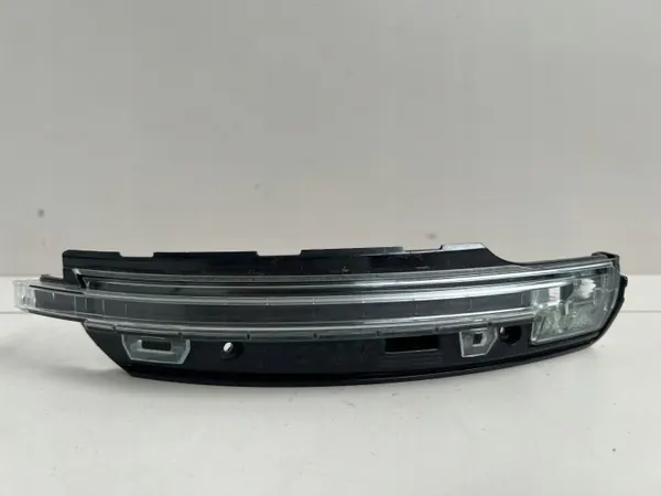 Porsche Macan Vänster Spegel Blinkers OEM 95B949101F image 2