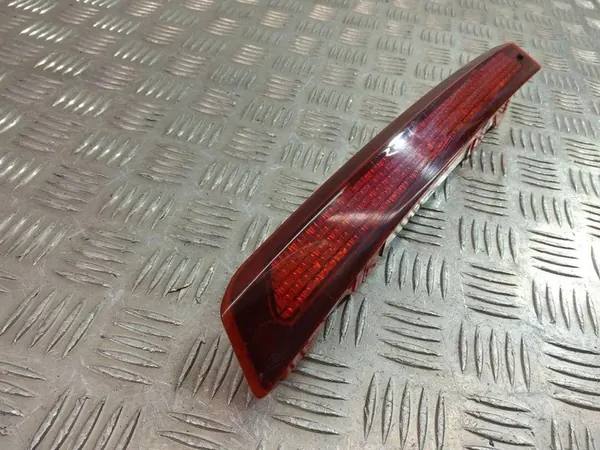 Luz de Freio Ford C-Max MK2 7S71-13A601-BF image 2