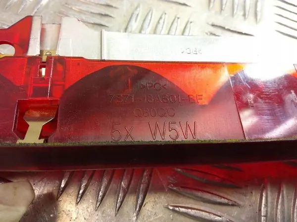 Luz de Freio Ford C-Max MK2 7S71-13A601-BF image 3