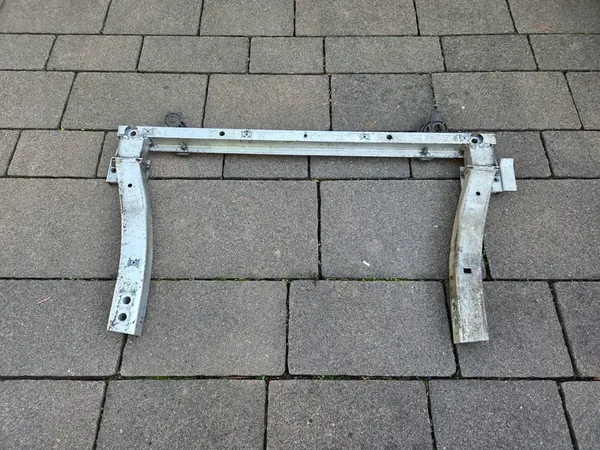 Jäähdyttimen Tuki OPEL CORSA E 39015406 image 10