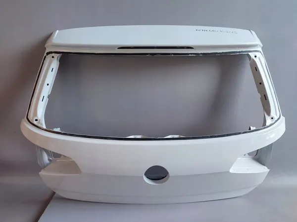 VW GOLF 7 VII Tampa Traseira 2012- OEM 5G6867738A image 1