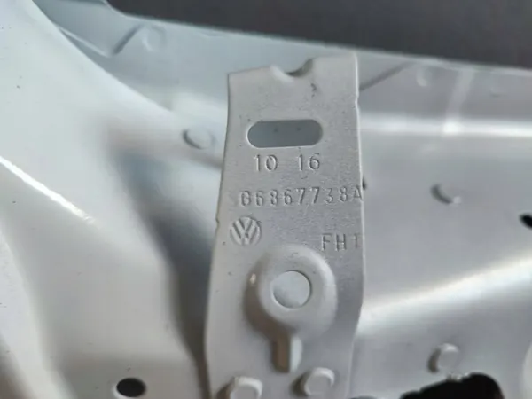 VW GOLF 7 VII Tampa Traseira 2012- OEM 5G6867738A image 3