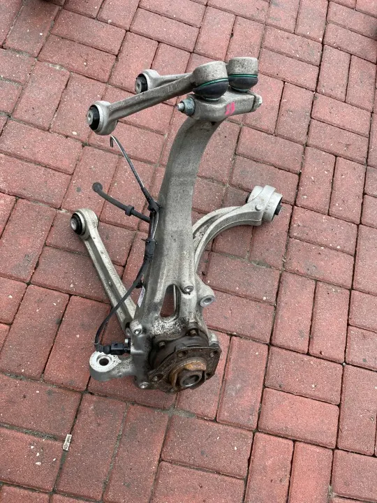 Audi Q7 vooras draagarm links OEM 589+2+99+165 image 2