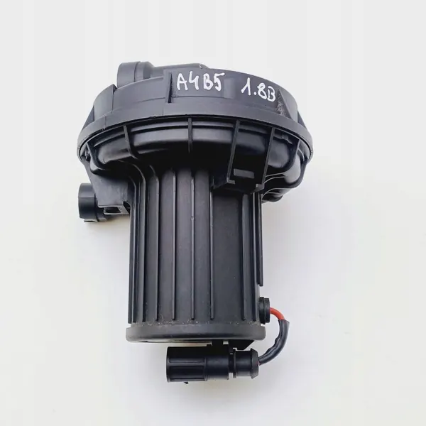 Pompe à air secondaire OEM DRC99389 pour Audi A4 B5 1.8 image 2