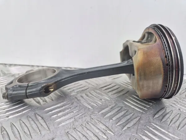 Moottorin Männä ja Kiertokanki Mercedes OEM 098106 image 3