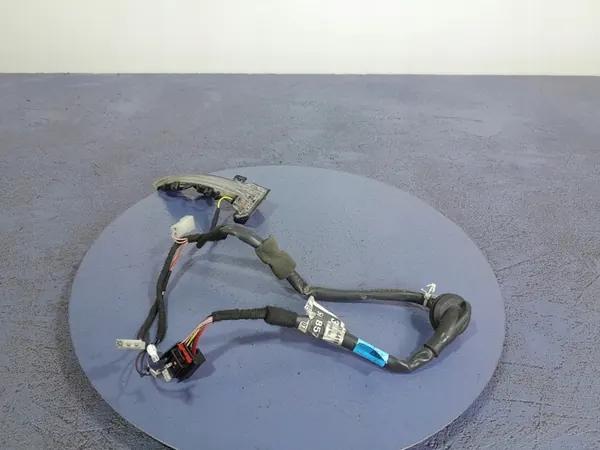 SINAL DE VIRADA FRONTAL ESQUERDO SKODA OCTAVIA IV 5E3949101 image 2