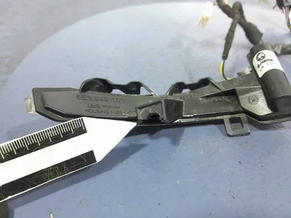 SINAL DE VIRADA FRONTAL ESQUERDO SKODA OCTAVIA IV 5E3949101 image 4