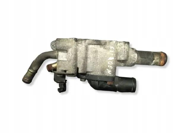 Carcasa termostato OEM 130499F600 para Nissan Almera II image 4