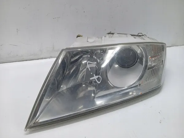 VASEN XENONVALO SKODA OCTAVIA II 1Z0 image 2