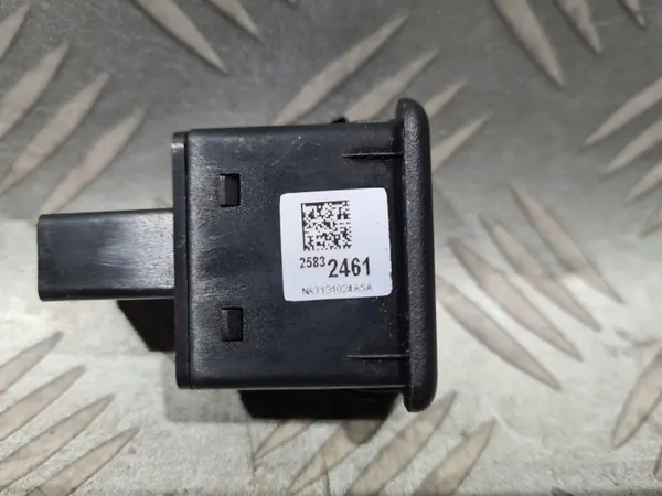 Prise AUX OEM 25832461 pour Opel Corsa D/E image 3