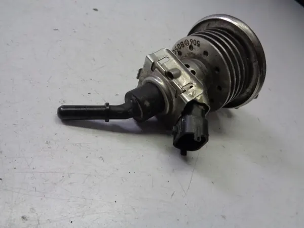 Injecteur AdBlue OEM FPLA-189E3-AC pour Range Rover Evoque image 3