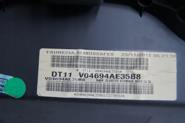 Guardaobjetos Ford Transit Tourneo Connect OEM DT11V04694A image 5