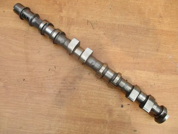 Arbre à cames échappement OEM 55353288 Opel Astra H image 2