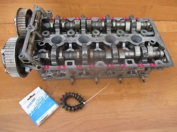 Arbre à cames échappement OEM 55353288 Opel Astra H image 5