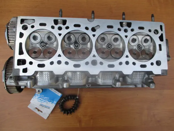 Arbre à cames échappement OEM 55353288 Opel Astra H image 7