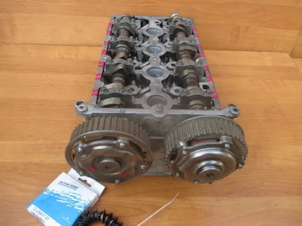 Arbre à cames échappement OEM 55353288 Opel Astra H image 9