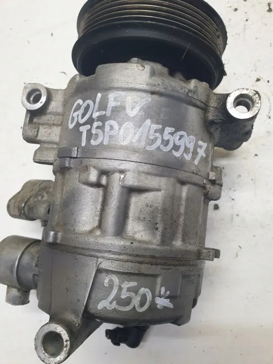 Gebrauchter Klimakompressor OEM TSP0155997 für VW Golf V image 6