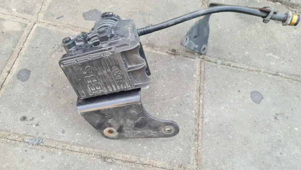 MAN TGX Euro 6 Remmodulator Ventiel OEM 66866 image 3