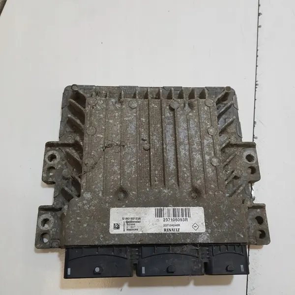 Computador Motor OEM 237105093R 237104246R S180193133A image 2