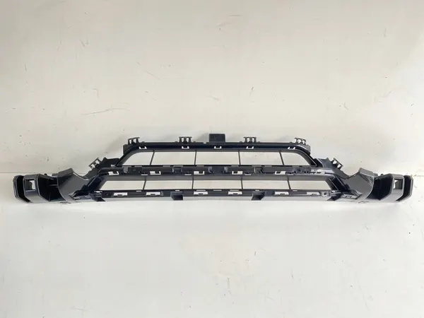 Griglia centrale paraurti anteriore BMW 2 F22 F23 image 7