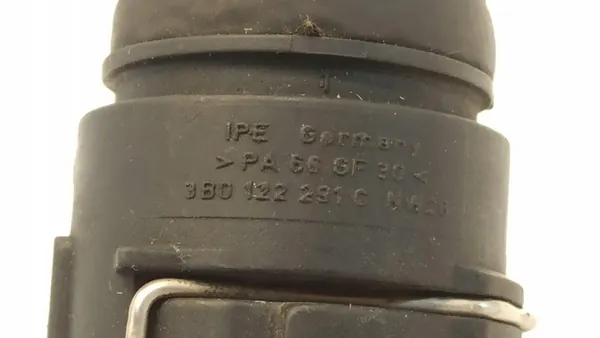 VW Transporter T6 Vesiputki 7E0122101H image 6