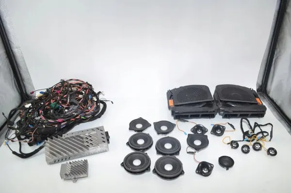 BMW OE 9169688 Soundsystem für 5 Touring image 2