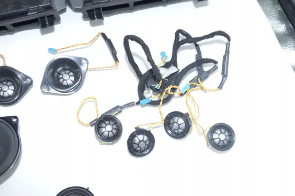 BMW OE 9169688 Soundsystem für 5 Touring image 3