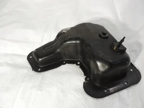 OPEL CROSSLAND CORSA F 1.2 VTI Oljepanna 9834236780 image 3