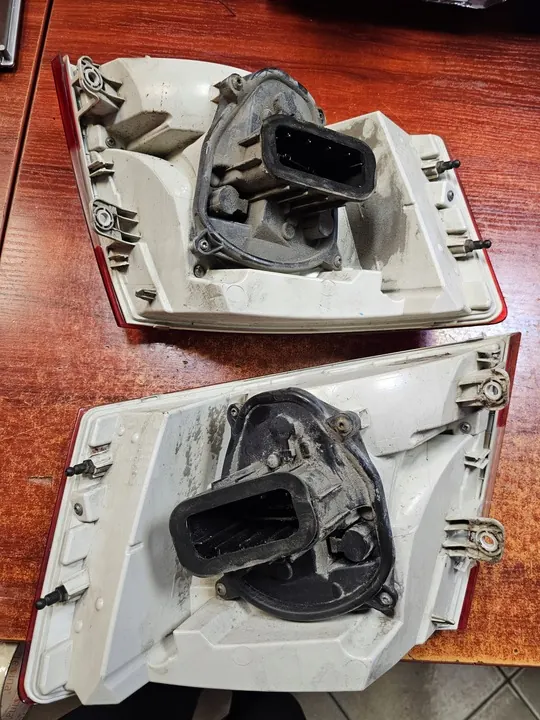 Lámpara trasera TYC izquierda/derecha image 7