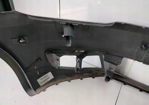 Paraurti anteriore VW TOURAN 1T0 10-15 image 3