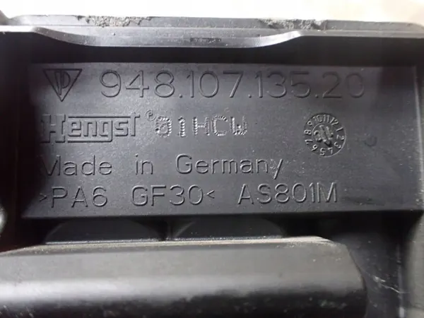 Bouchon d'huile Porsche Cayenne OEM 94810713520 image 3