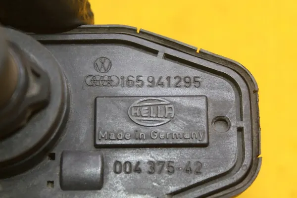 Rechter Scheinwerferverstellmotor VW Transporter T4 image 6