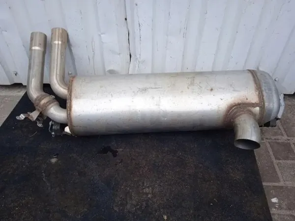 Système d'échappement complet OEM 8623280 BMW F30 image 2
