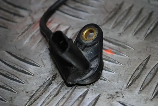 Sensor de posição do virabrequim BMW 5 GT F07 OEM image 2