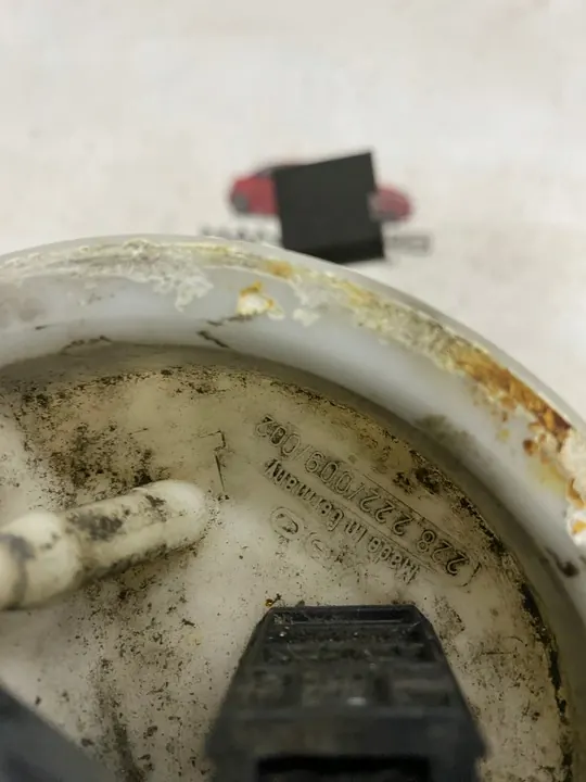 Bomba de combustível BMW E46 OEM 228222/009/002 image 4