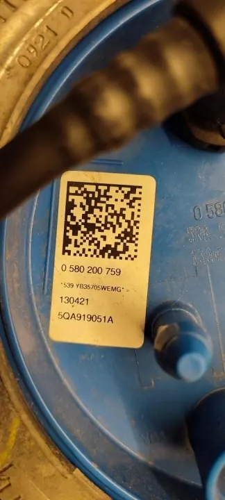 Skoda Kodiaq polttoainesäiliö OEM 5QF201021FC image 8