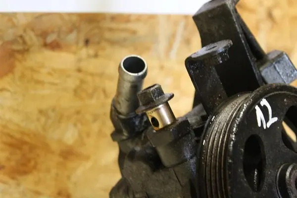 Bomba hidráulica Subaru OE 34430-SA000 image 2