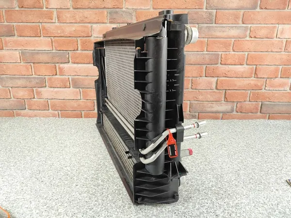 Radiadores Completos BMW E60 E61 N47 M47 M57 3.0D 2.0D image 7