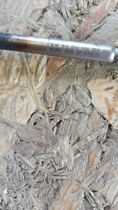 Sensor de temperatura de escape Volkswagen OE 070 906 088 AG image 2