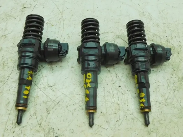 VW AUDI 1.4 TDI AMF Bränslepump OEM 045130073T image 10