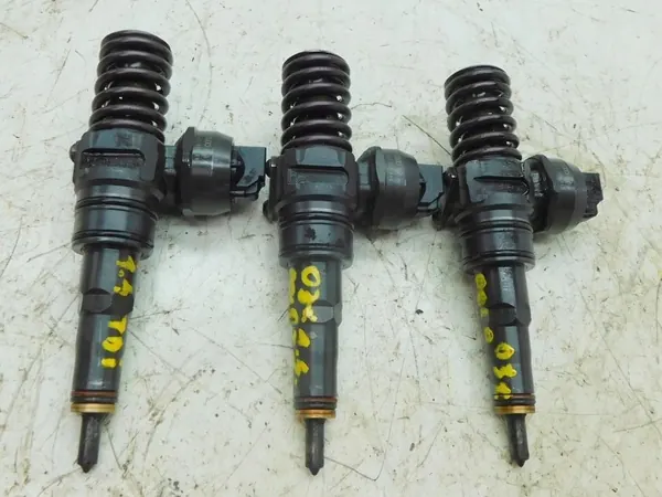 VW AUDI 1.4 TDI AMF Bränslepump OEM 045130073T image 3