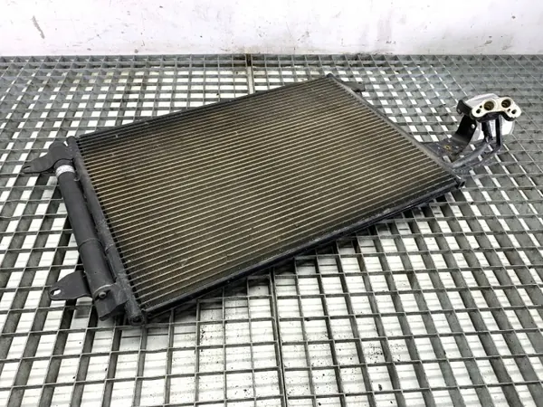 OEM 1K0820411G AC Condensor voor Audi A3 8P 1.6 image 4