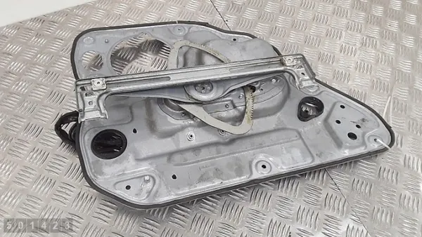 Régulateur de vitre Volvo S40 OEM 8679083 - Occasion image 3