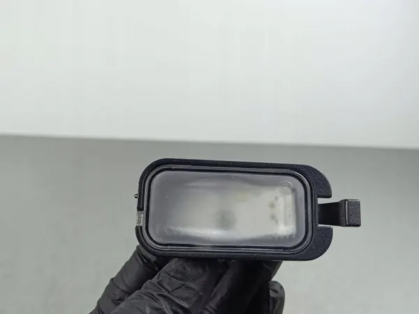 Luz de matrícula Jeep Grand Cherokee WL OEM 68429982AA image 2